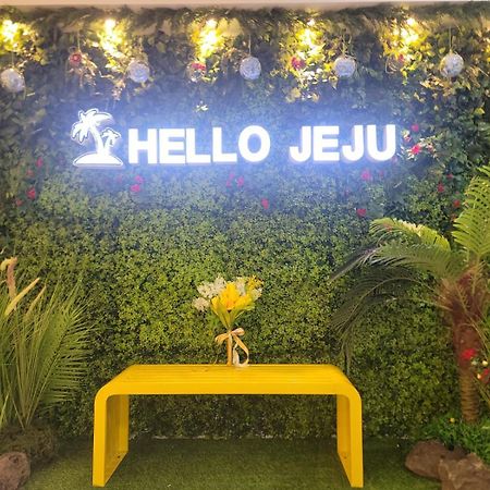 Jeju Parkside Tourist Hotel Екстериор снимка